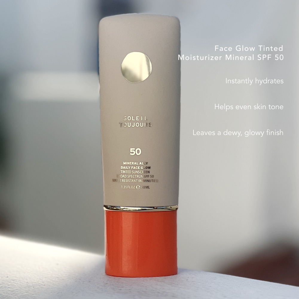 Face Glow Tinted Moisturizer Mineral SPF 50 with Vitamin C & Niacinamide Soleil Toujours